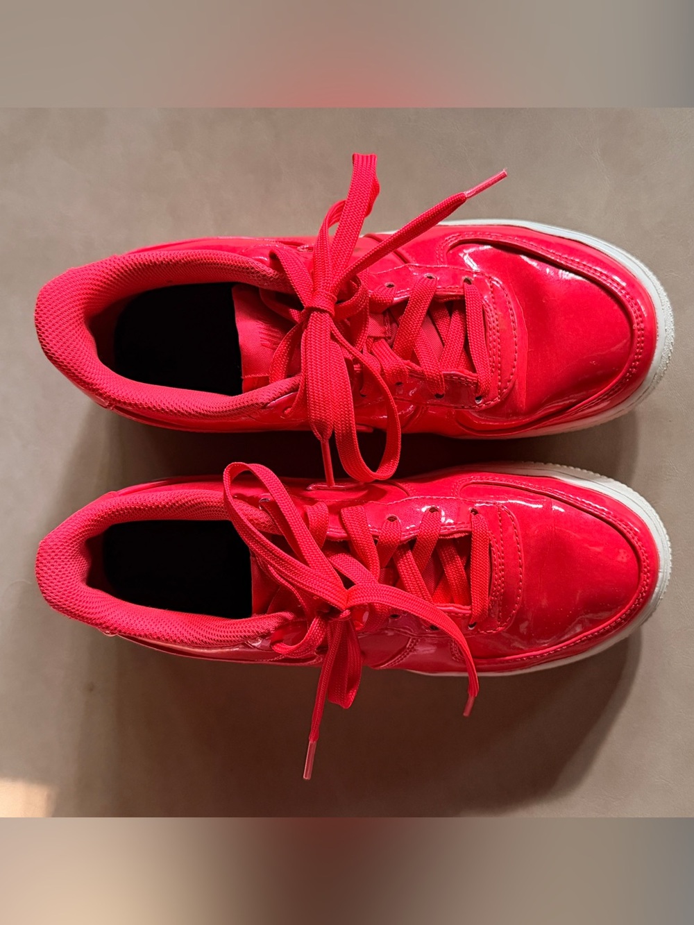 Youth Nike AF 1 LV8  sz 5.5
